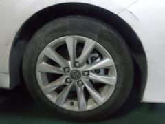 Toyota Corolla Dual-Engine 1.8L Elite Edition - ფოტო 6