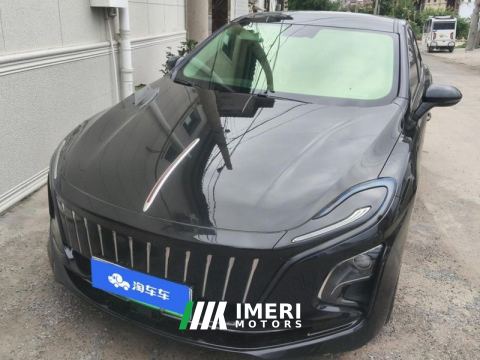 2023 FAW Red Flag E-QM5 560km PLUS - автомобиль из Китая