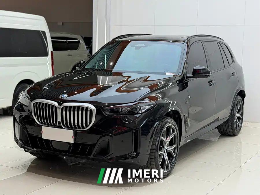 BMW X5 xDrive30Li Deluxe VersionM - ავტომობილი ჩინეთიდან