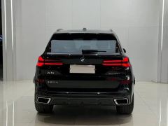 BMW X5 xDrive30Li Deluxe VersionM - ფოტო 5