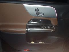 Mercedes-Benz GLB 200 Dynamic - ფოტო 13