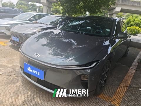 2024 Changan A07 BEV Value Edition 710km Flagship Edition - car from China