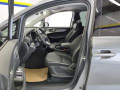 Roewe MG iMAX8 400TGI Comfort Edition - photo 14