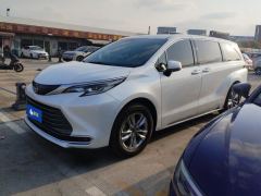 Toyota Sienna Facelift Dual-Engine 2.5L Supreme Edition - ფოტო 1
