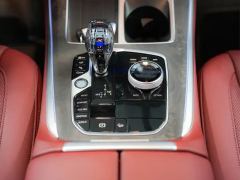 BMW X5 xDrive30Li Deluxe VersionM - ფოტო 11