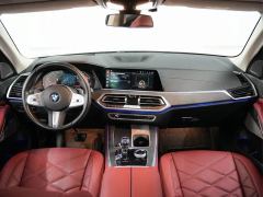 BMW X5 xDrive30Li Deluxe VersionM - ფოტო 12