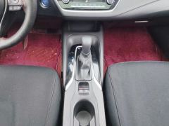 Toyota Corolla Dual-Engine 1.8L E-CVT Elite Edition - фото 19