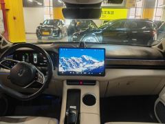 AITO Hongmeng Zhixing Boundary M5 EREV 180km AWD Performance Edition - фото 16