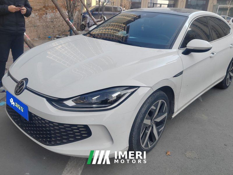 Volkswagen Lamando L 280TSI Spicy Edition