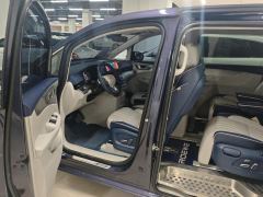 Roewe MG iMAX8 400TGI Prestige - photo 14