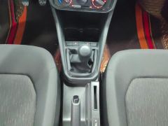 Jetta VA3 1.5L Manual Entry-Level - фото 19
