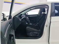Volkswagen Lamando 230TSI DCT Stylish Edition - ფოტო 14