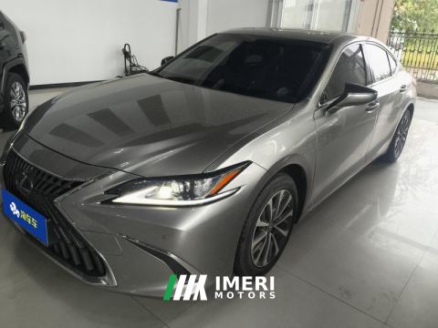2023 Lexus ES 200 Excellence Edition - автомобиль из Китая