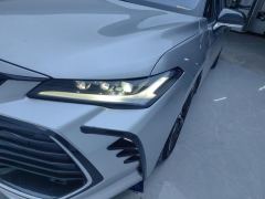 Toyota Avalon 2.0L CVT Luxury Edition - photo 4