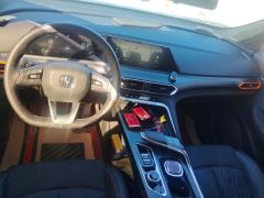 Changan UNI-T 1.5T Premium Version - ფოტო 16