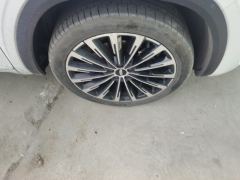 Geely Xingyue L Dongfang Yao 2.0T Automatic two-wheel drive Star Edition - ფოტო 6