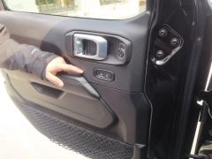 Jeep Wrangler 2.0T Edition - ფოტო 12