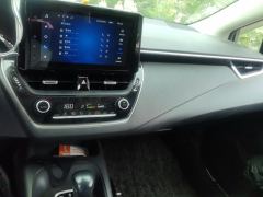Toyota Corolla Dual-Engine 1.8L E-CVT Elite Edition - фото 17
