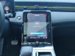 Roewe RX5 PLUS 330TGI Edition - photo 17