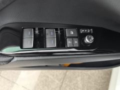 Toyota Camry 2.0G Luxury Edition - ფოტო 13