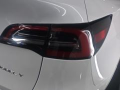 Tesla Model Y Standard endurance rear-wheel drive - ფოტო 5