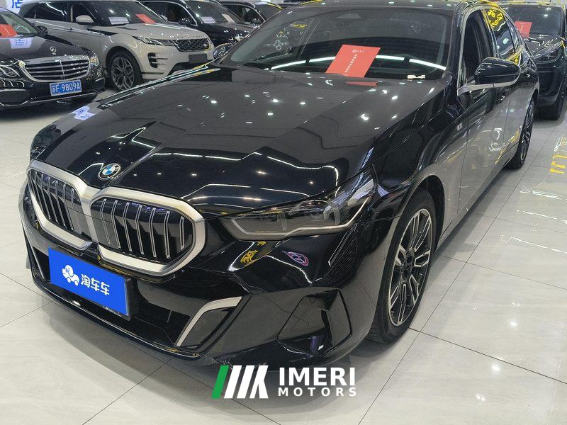 BMW 5 Series 525Li M Sport Package - автомобиль из Китая