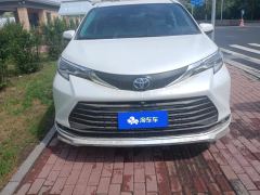 Toyota Sienna Dual-Engine 2.5L Comfort Edition - ფოტო 3