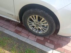 Toyota Sienna Dual-Engine 2.5L Comfort Edition - ფოტო 6
