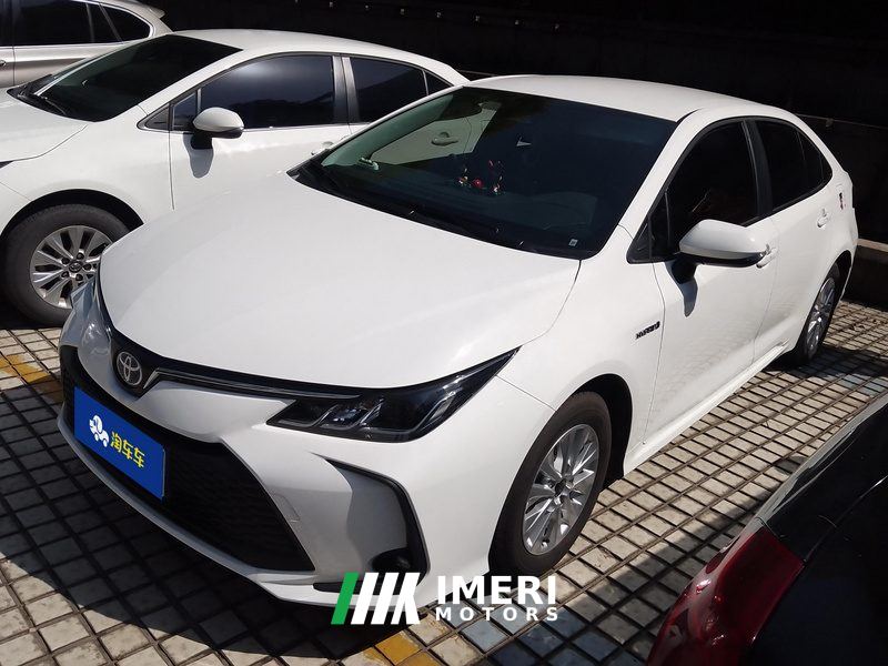 Toyota Corolla Dual-Engine 1.8L Pioneer Edition - автомобиль из Китая