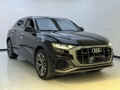 Audi Q8 55 TFSI quattro Exclusive Dynamic Edition - ფოტო 3