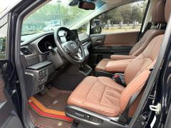 Honda Odyssey 2.0L Sharp Supreme Edition 7-seater - photo 4