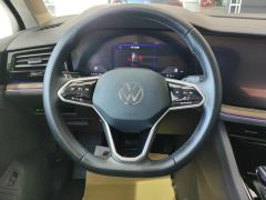 Volkswagen Touareg 3.0T Premium Classic Sports Suit - ფოტო 12