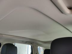 Volkswagen Touareg 3.0T Premium Classic Sports Suit - ფოტო 9