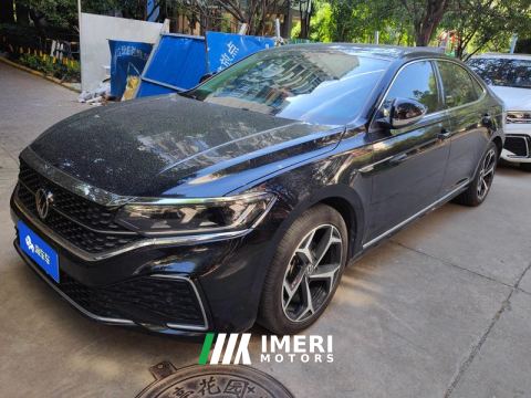 2023 Volkswagen Passat 330TSI Star Elite Edition - автомобиль из Китая