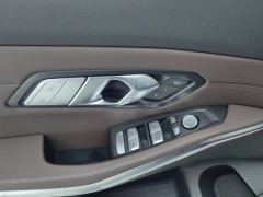 BMW 3 Series Facelift 325i M Sport Package - ფოტო 13