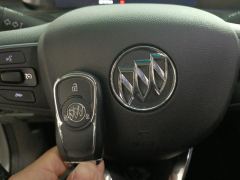 Buick GL6 323T Luxury Version - ფოტო 19