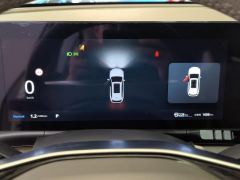 Roewe RX9 2.0T RWD Luxury Edition - фото 14