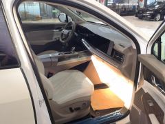 Roewe RX9 2.0T RWD Luxury Edition - фото 16