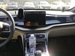 BYD Qin PLUS DM-i 120km Prestigious Edition - ფოტო 17