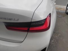 BMW 3 Series 325Li M Sport Package - ფოტო 5