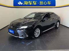 Toyota Camry 2.0G Luxury Edition - photo 1