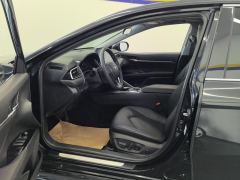 Toyota Camry 2.0G Luxury Edition - photo 14