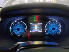 Hongqi E-QM5 431km Charging Fun Edition 5-seater - фото 20