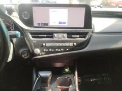 Lexus ES 200 Excellence Edition - ფოტო 17