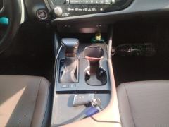 Lexus ES 200 Excellence Edition - ფოტო 19