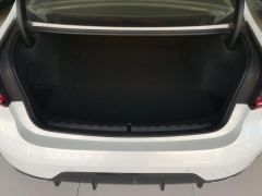BMW 3 Series 325Li M Sport Package - ფოტო 7