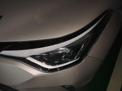 Toyota C-HR 2.0L Leading Edition - ფოტო 4