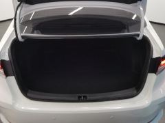 Toyota Corolla Dual-Engine 1.8L Elite Edition - ფოტო 7