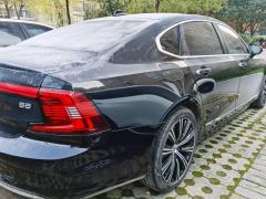 Volvo S90 B5 Intelligent Luxury Edition - фото 2
