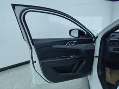 Lynk & Co 03 2.0T 2WDPlus - ფოტო 12
